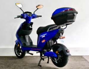 Elektro Roller Nova M3 blau als Fahrrad gewertet