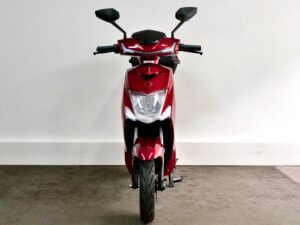 Elektro Roller Nova M3 rot vorne