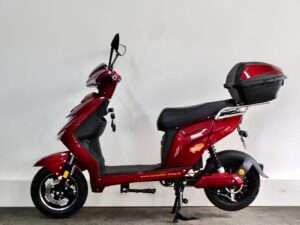 Elektro Roller Nova M3 rot neues Modell