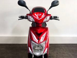 E-Scooter Elektropower Volt rot Scheinwerfer