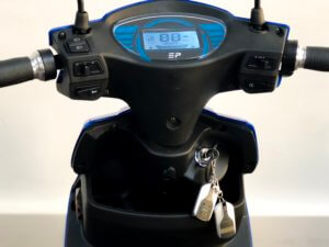 Elektro Roller Elektropower Force blau mit Alarmanlage