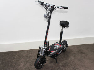 elektro roller cruiser vorne